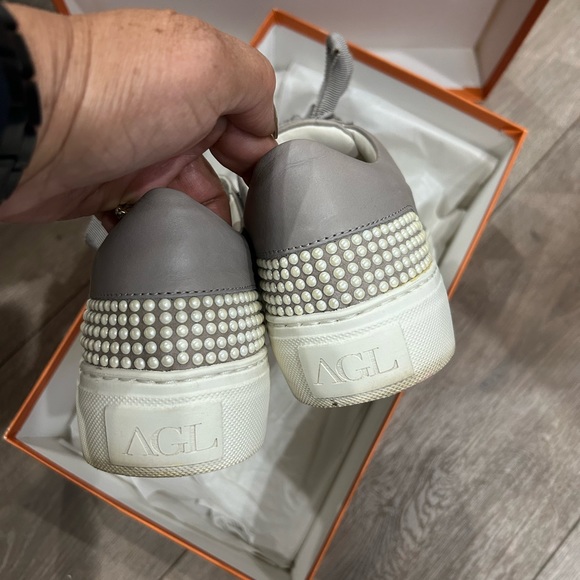 ⬇️ PRICE ⬇️ AGL • Night Blue Milk ( Lt. Grey) Sneakers • size 37 - Picture 6 of 9